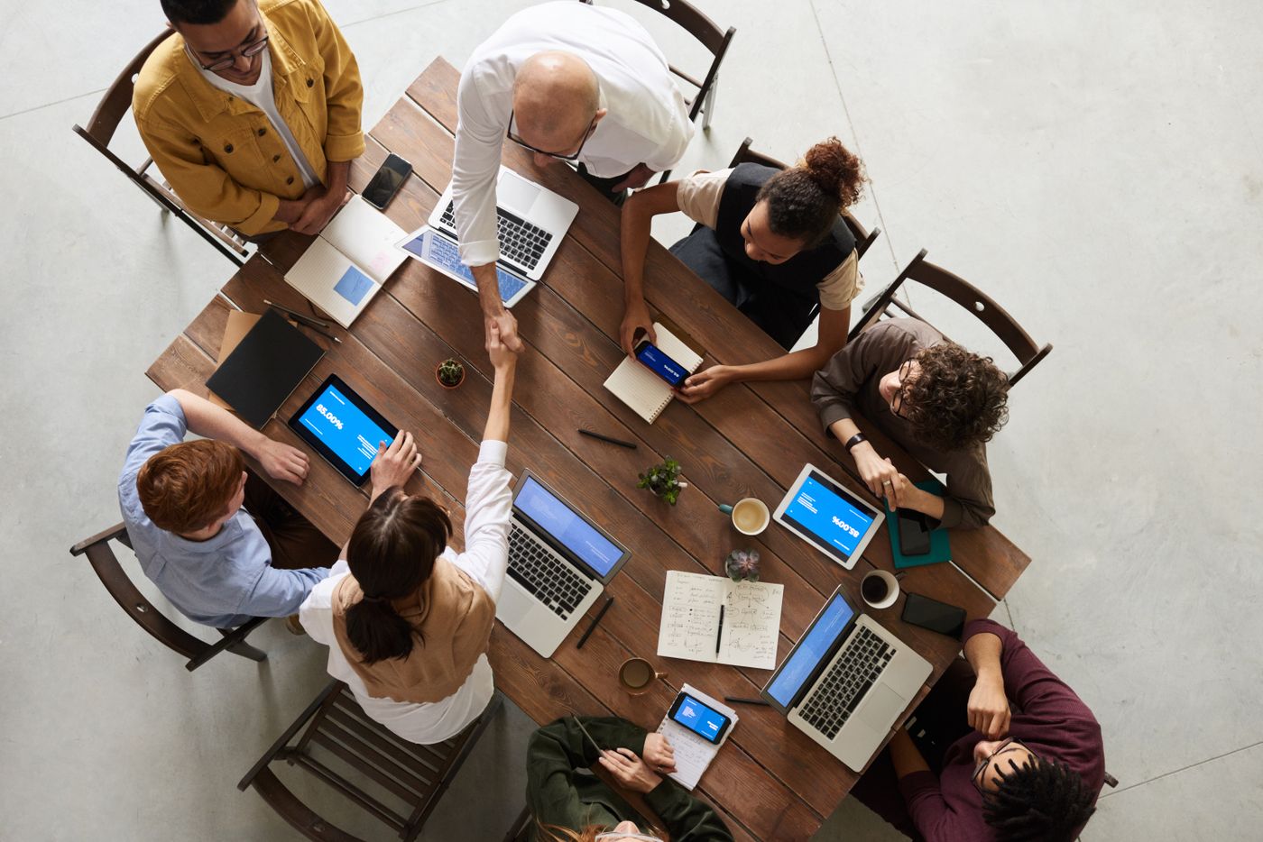 Sesión de capacitación empresarial CIFH